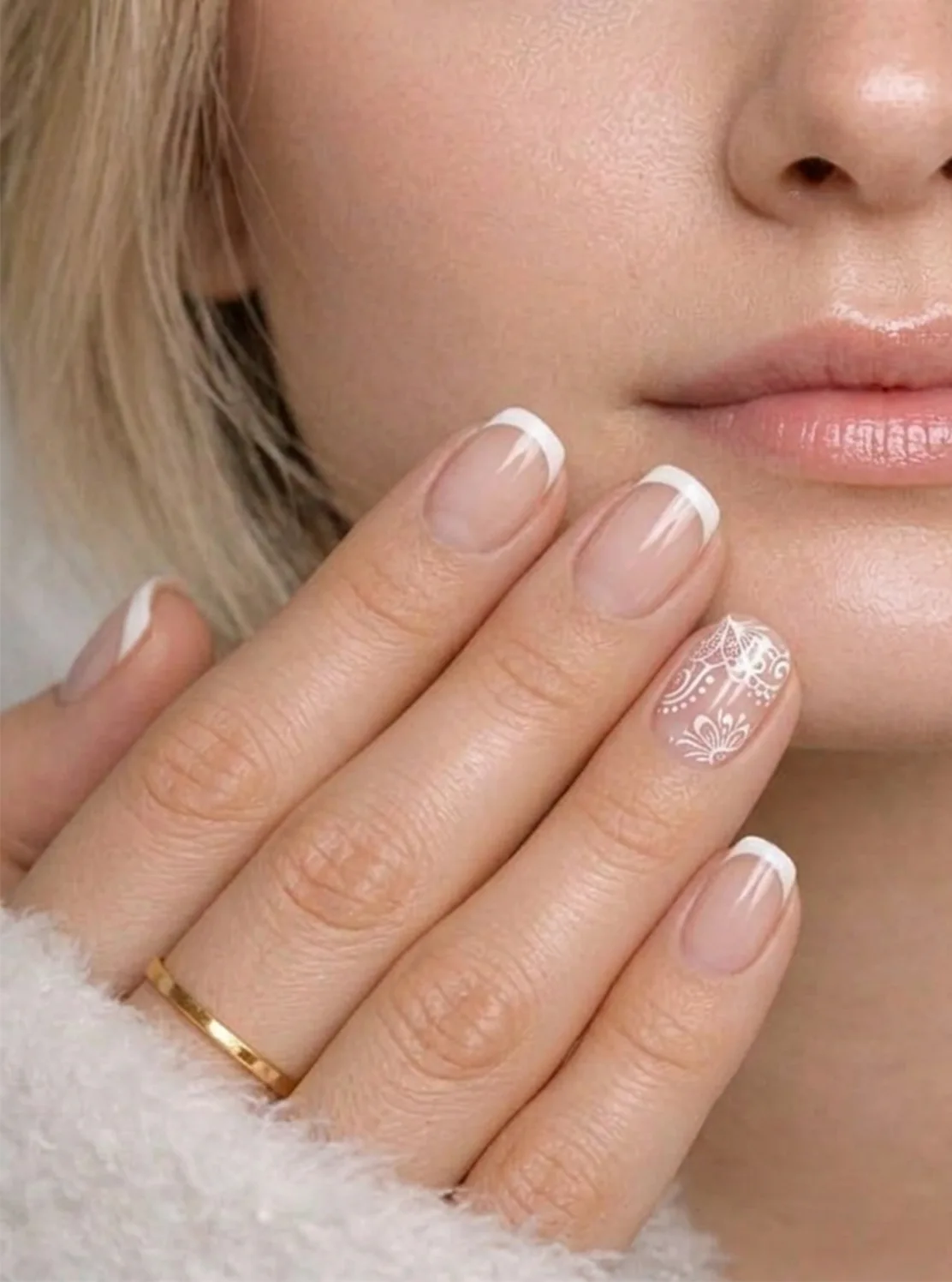 Gel French Excellent White kriedovo biely UV LED gel pre francúzsku manikúru