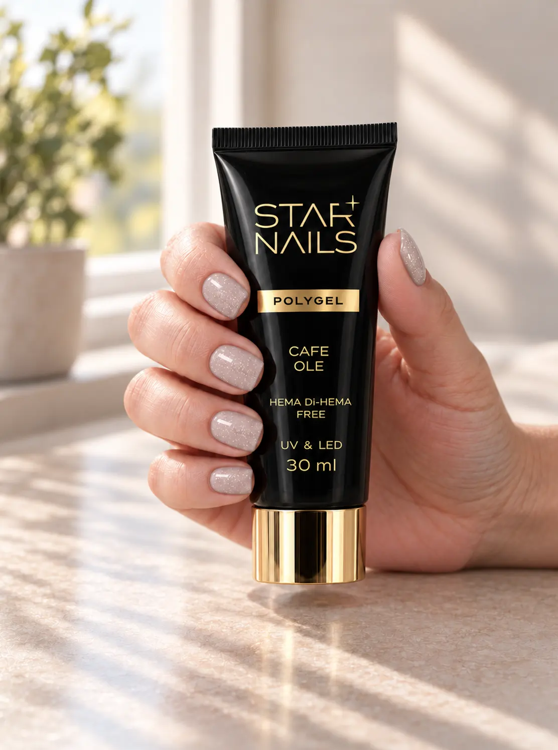 Polygel Nude Set Cafe Ole s dymovým taupe polygelem a pomôckami pre modeláž nechtov