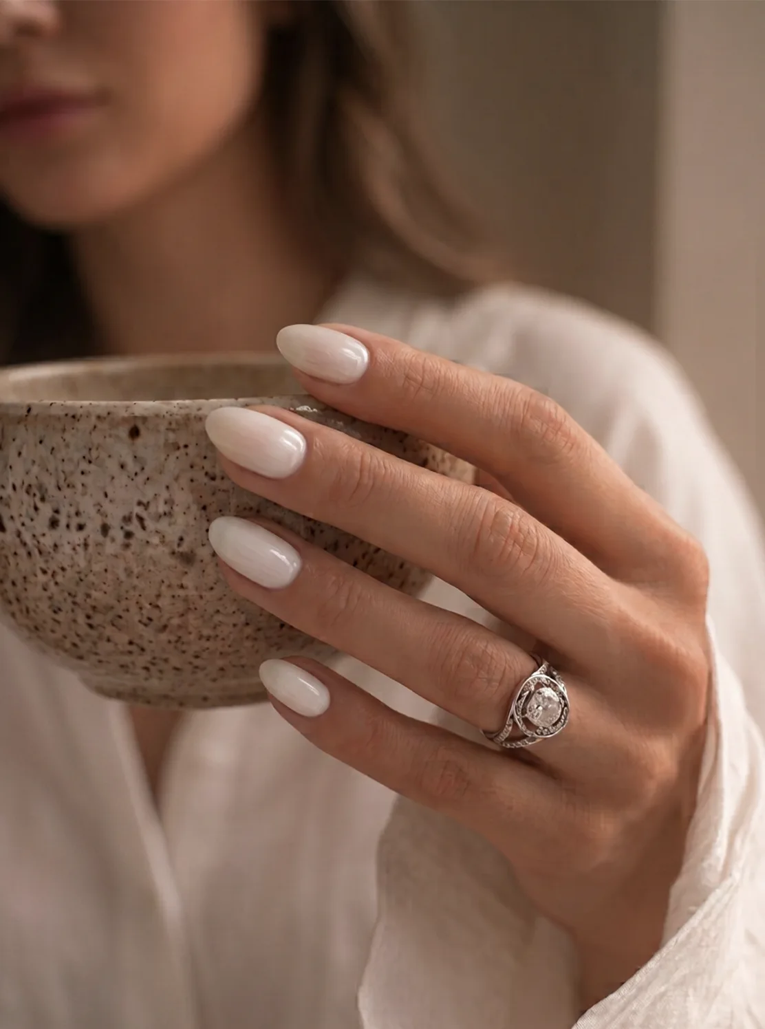 Natural Nails Set Milky Way sada pre spevnenie prírodných nechtov s mliečne bielou kamuflážnou bázou
