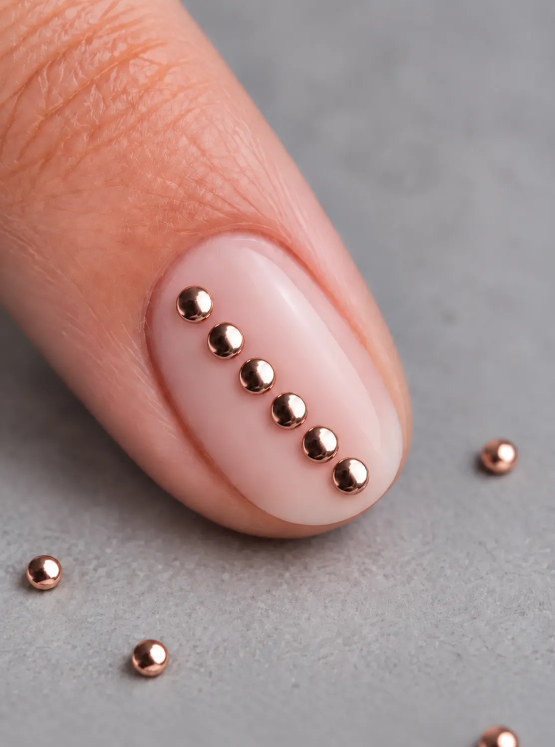 Ružovozlaté okrúhle metalické 3D ozdoby na nechty ShinePins Round Rose Gold